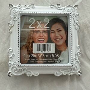 Mini picture frame